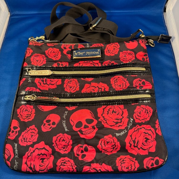 Betsey Johnson Handbags - Betsey Johnson Skull and Roses Rockabilly Pin Up Punk Goth Crossbody Bag